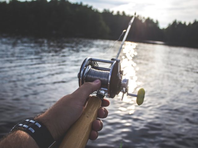 Comment obtenir la carte de pêche en France